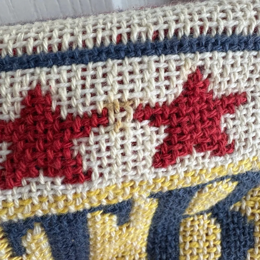 WTC 1996‎ basketball tapestry woven wall hanger